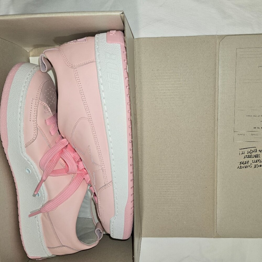 Golden Goose Yeah Sneakers- Pink